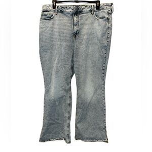 Old Navy Higher High-rise Flare secret, smooth pockets Jeans‎ 24 light denim